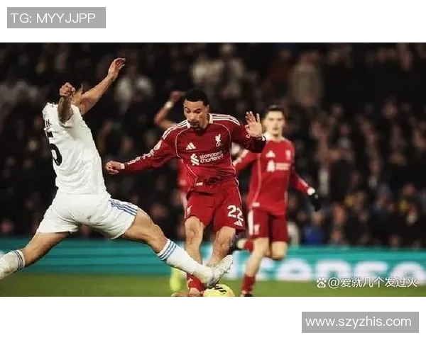 英超激战波尔图与利物浦交锋以平局收场全场气氛紧张刺激